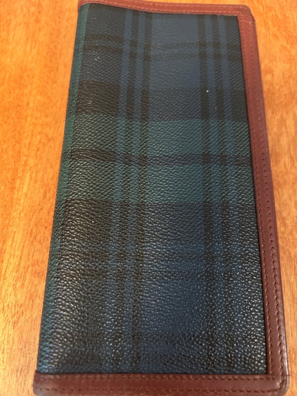 Classic Women’sPlaid Long Check book cover in Green with Brown Trim